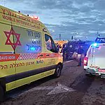 צומת תפוח: נהג משאית ערבי התנגש בכח משטרתי – פצוע קל במקום
