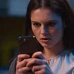 איראנים קיבלו הודעות טקסט אנונימיות: "הנשיא האמריקאי הוא איש מעשים – חכו ותראו"