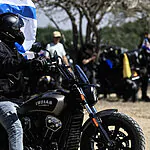 המראה הקשוח הטעה את כולם: המחווה המרגשת של האופנוענים