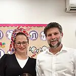 לאחר פציעת בנם הלוחם: השיתוף המצמרר של אשת השר