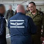 רגע לפני היציאה למבצע – זה מה שאמר הרמטכ"ל לטייסים