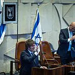 נשיא ארגנטינה חאבייר מיליי ישיא משואה ביום העצמאות