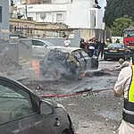 שני בני אדם נפצעו באורח קל מפגיעת הדף בנהריה