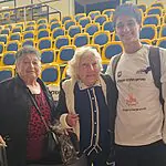 הרבה יותר מהתנדבות: הקשר המיוחד בין התלמיד מאריאל לשורדת השואה