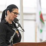 טליק גווילי, אימו של רן שנרצח ונחטף בבוקר ה-7 באוקטובר תשיא משואה ביום העצמאות