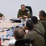 הרמטכ"ל מפיקוד הצפון: "אנחנו ממשיכים בתמרון ובתקיפות בלבנון כדי לשחוק את חיזבאללה ולחזק את ההסדרים הביטחוניים שעל הפרק"