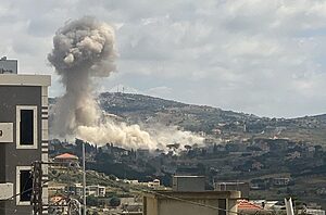 בחסות הפסקת האש: כוחותינו ממשיכים להשמיד תשתיות חיזבאללה בתחומי הקו הצהוב בדרום לבנון