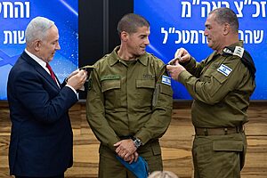 המזכיר הצבאי הנכנס לראש הממשלה: "הלב שלי מלא בגאווה על הזכות לשרת בצבא שהוא יחיד במינו בעולם כולו"