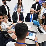 החל משנת הלימודים תשפ"ז, כל חטיבות הביניים בישראל יעברו ללמידה מותאמת אישית באנגלית באמצעות בינה מלאכותית