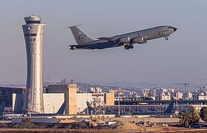 גורמים בישראל פועלים לצמצום הנוכחות של מטוסי התדלוק האמריקניים בנתב"ג
