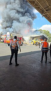 שריפה פרצה במפעלי שטראוס וטפוגן בשדרות: תושבי שכונת המוזיקה מתבקשים להסתגר בבתיהם בשל חשש לדליפת חומרים מסוכנים