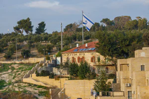 בין הרצאות, ספידייט והומור: כך יציינו את ט"ו באב בירושלים