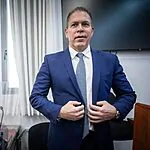 גלעד ארדן יכריז מחר בהצהרה מיוחדת על הקמת מפלגת ימין חדשה בראשותו, לצד שותפו למפלגה, יולי אדלשטיין