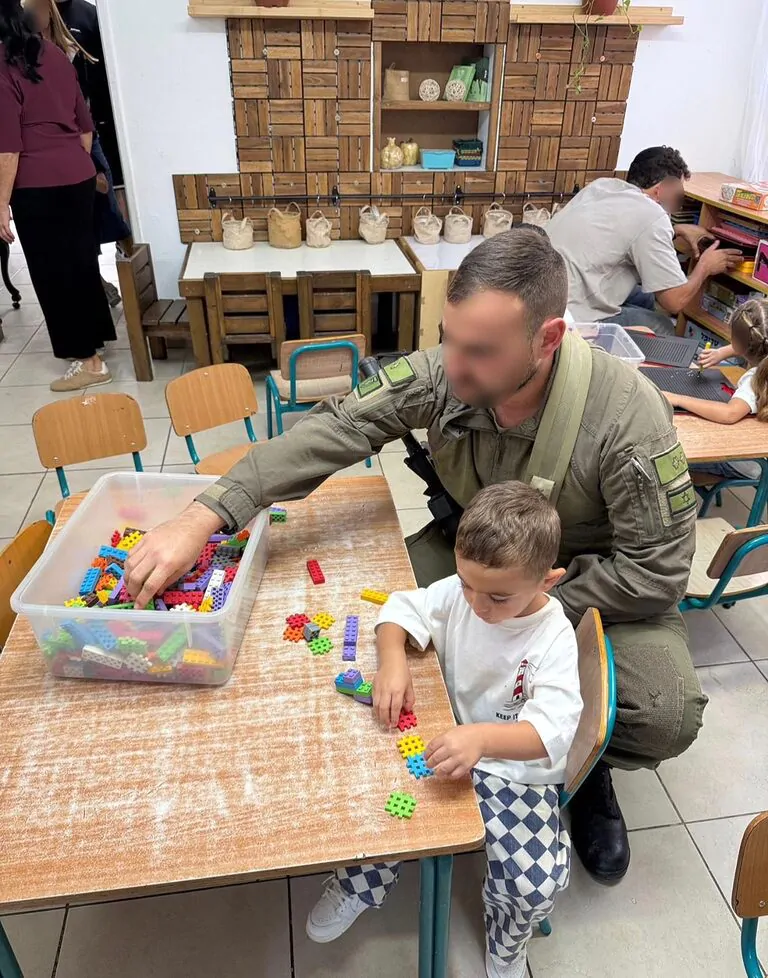 ​המשימה החשובה של הבוקר: סמח"ט 7 ליווה את בניו לפתיחת שנת הלימודים