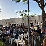 שלוש שנים לאחר טבח ה-7 באוקטובר, נחנכה היום בקיבוץ נירים שכונת הצעירים שנחרבה ונבנתה מחדש בסיוע מנהלת תקומה, וכבר אכלסה 28 משפחות מקומיות