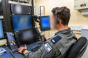 סגן נ׳, מפעיל כטמ"ם שהשתתף במבצע לחיסול מח"ט רפיח של חמאס משתף: "עקבנו אחר המטרה וחיכינו להזדמנות המדויקת. ידענו מה החשיבות של המשימה, אבל גם שאסור לנו להתפשר בדרך"