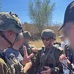 מפקד פיקוד המרכז, אלוף אבי בלוט ומפקד אוגדת יהודה ושומרון, תת-אלוף קובי הלר בחיתוך מצב בנקודה ביחד עם כוחות המשטרה