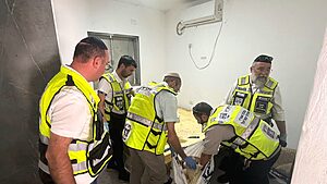 סגירת מעגל מצמררת במושב יכיני: 3 שנים לאחר שנרצח אליצור חג'בי הי"ד בטבח 7 באוקטובר, פתחה משפחתו את חדר השינה הנעול שנותר סגור מאז אסון. בחדר אותרו ממצאי קבורה, וצוותי זק"א הוזעקו למקום כדי לאסוף אותם ולהביאם לקבורה כדת, סמנכ"ל המבצעים בזק"א, חיים וינגרטן: "זכינו להשלים את הטיפול בכבוד המת ולהביא מעט נחמה למשפחה"