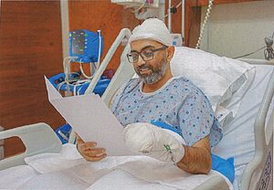 נשיא המדינה כתב לקברניט ההודי מטיסת ״פליי דובאי״: ״אני מבקש להביע את ההערכה וההוקרה לטייס ההודי, הקפטן סמית מאצ׳הר, שנאבק בתוקף למרות פציעתו הקשה, והצליח בשארית כוחותיו לפתוח את דלת תא הטייס. בכוונתי להוקיר גם אותו, כפי שגם המליצה הוועדה, באות הנשיא לגבורה אזרחית״