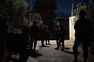 הושלמו חמישה מבצעים חטיבתיים שבהם הרסו כוחות צה"ל עשרות אנדרטאות ושלטים לזכר מחבלים
