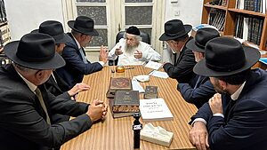 חברי רשימת דגל התורה בבית הרבנים